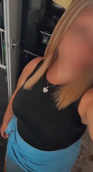 Åsa, 28