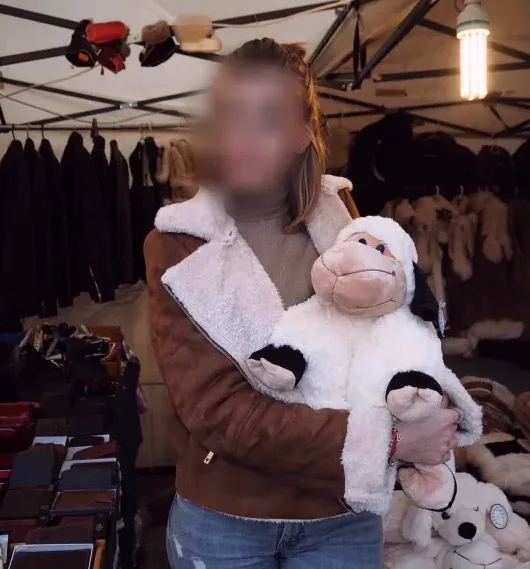 Carina, 35