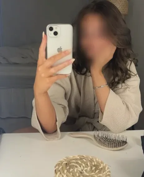 Eva, 20