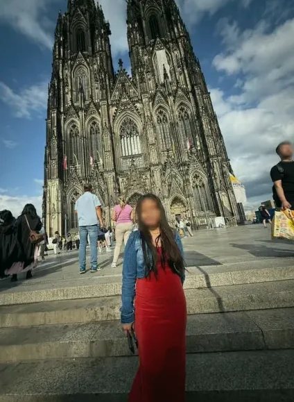 Fatima, 22