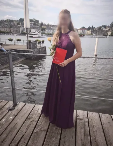 Frida, 23