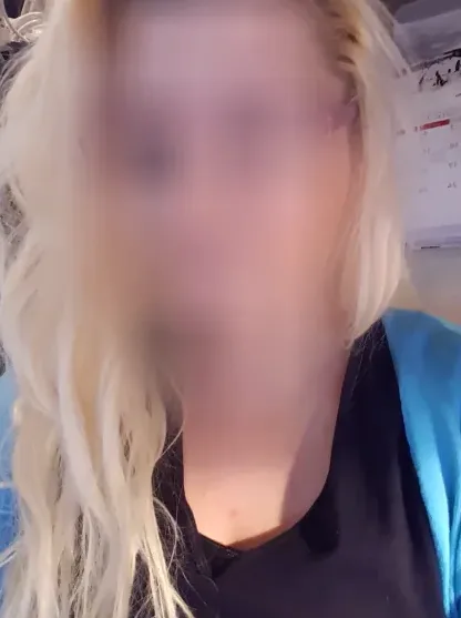 Helena, 40