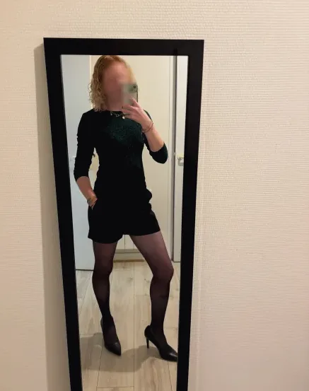 Klara, 25