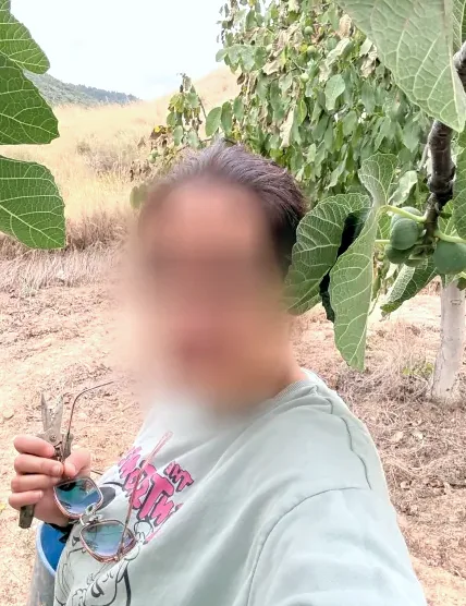Leila, 36