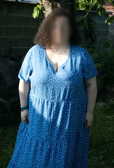 Louise, 22