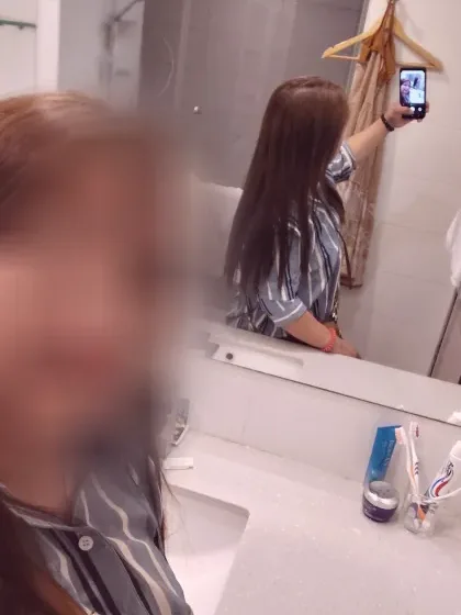 Nora, 31