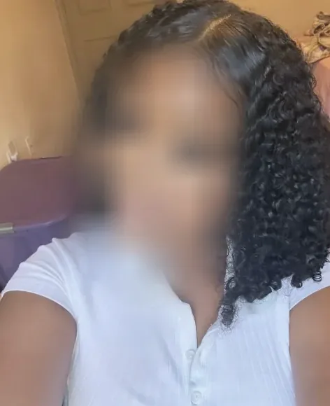 Pia, 20